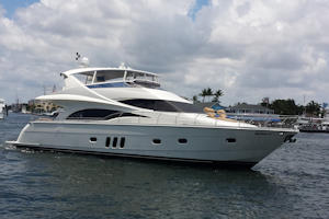Marquis 690 Yacht Charter