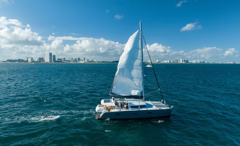 Sea Biscuit Starboard at Sail